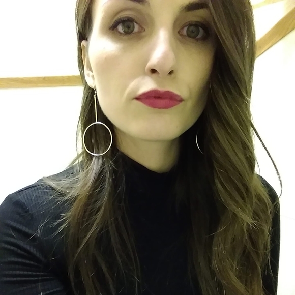 Meet your Posher, Molly - Picture 1 of 1